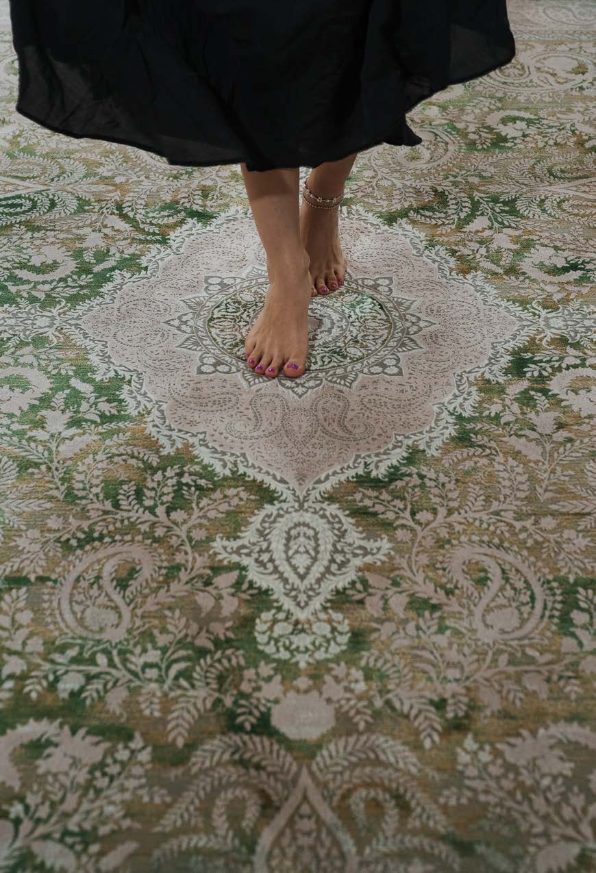 Versailles-Y5 Collection