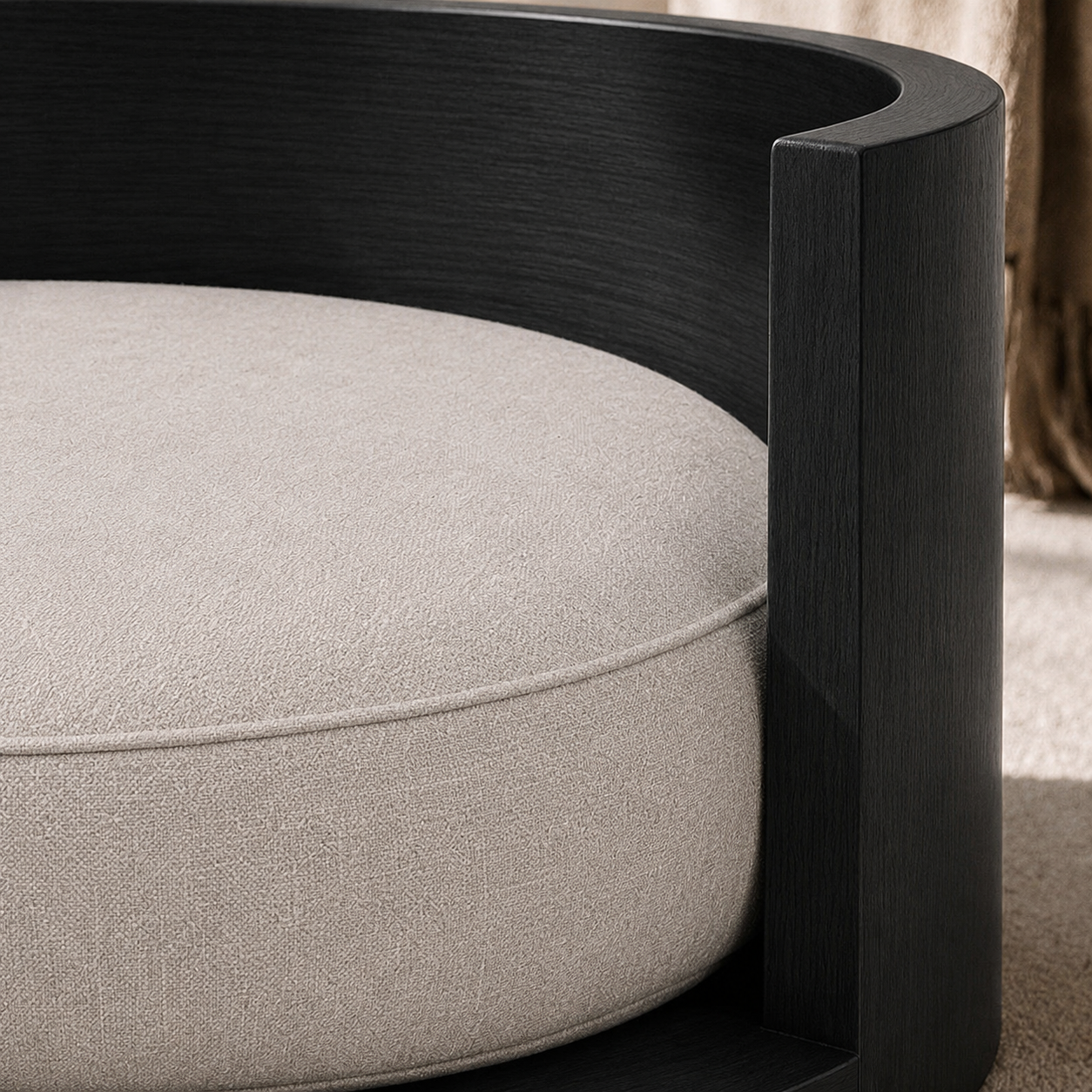 Luna Round Pet Bed