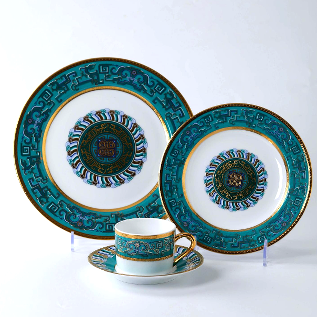 Emerald Gold Dining Set for One - 18K GOLD