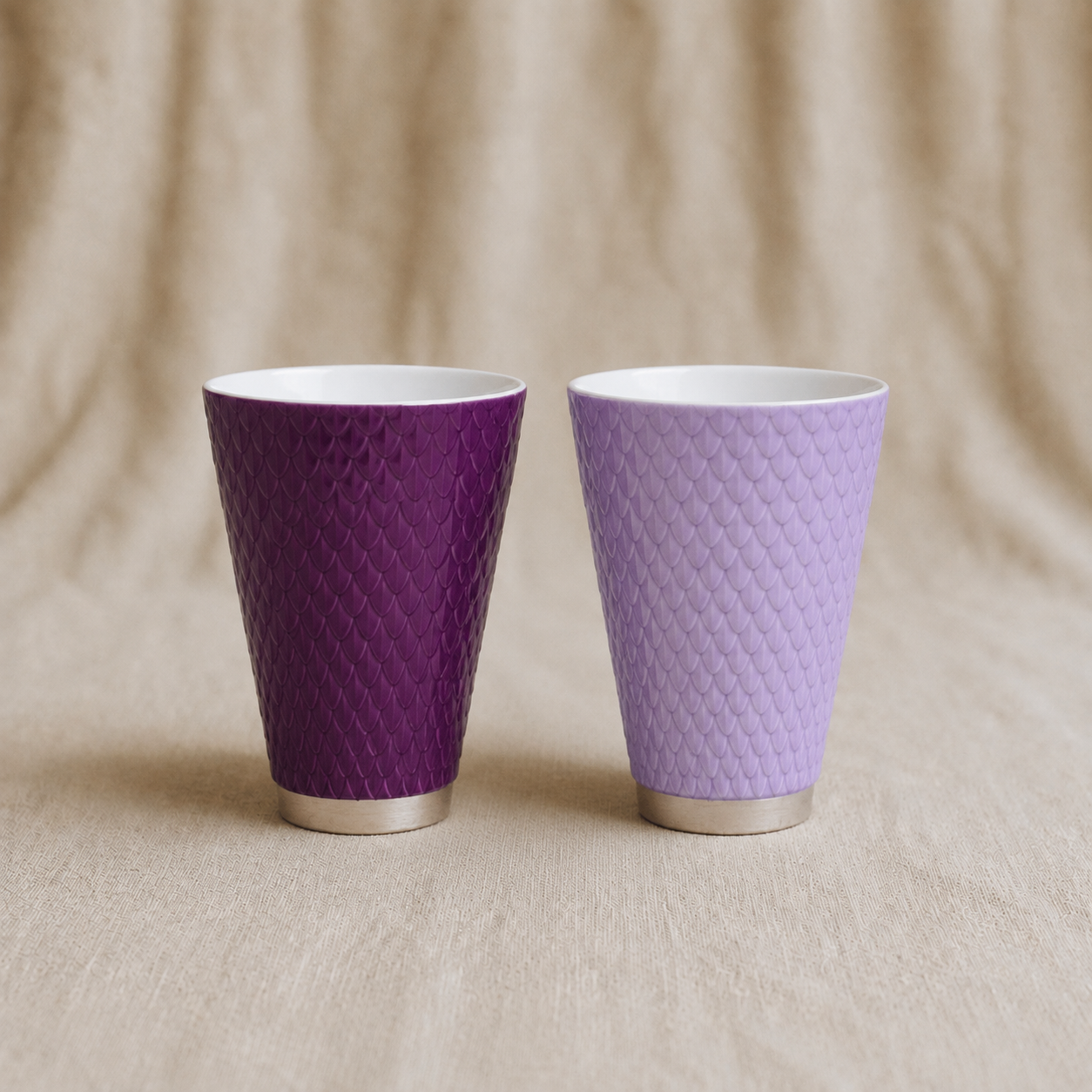 Sweetness wind Carved Porcelain Coffee Cups / Pair - Silver Accent